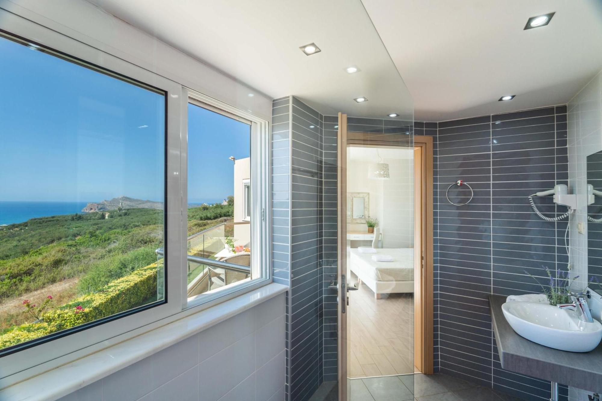 Villa Ariella With Sea View Agia Marina Extérieur photo
