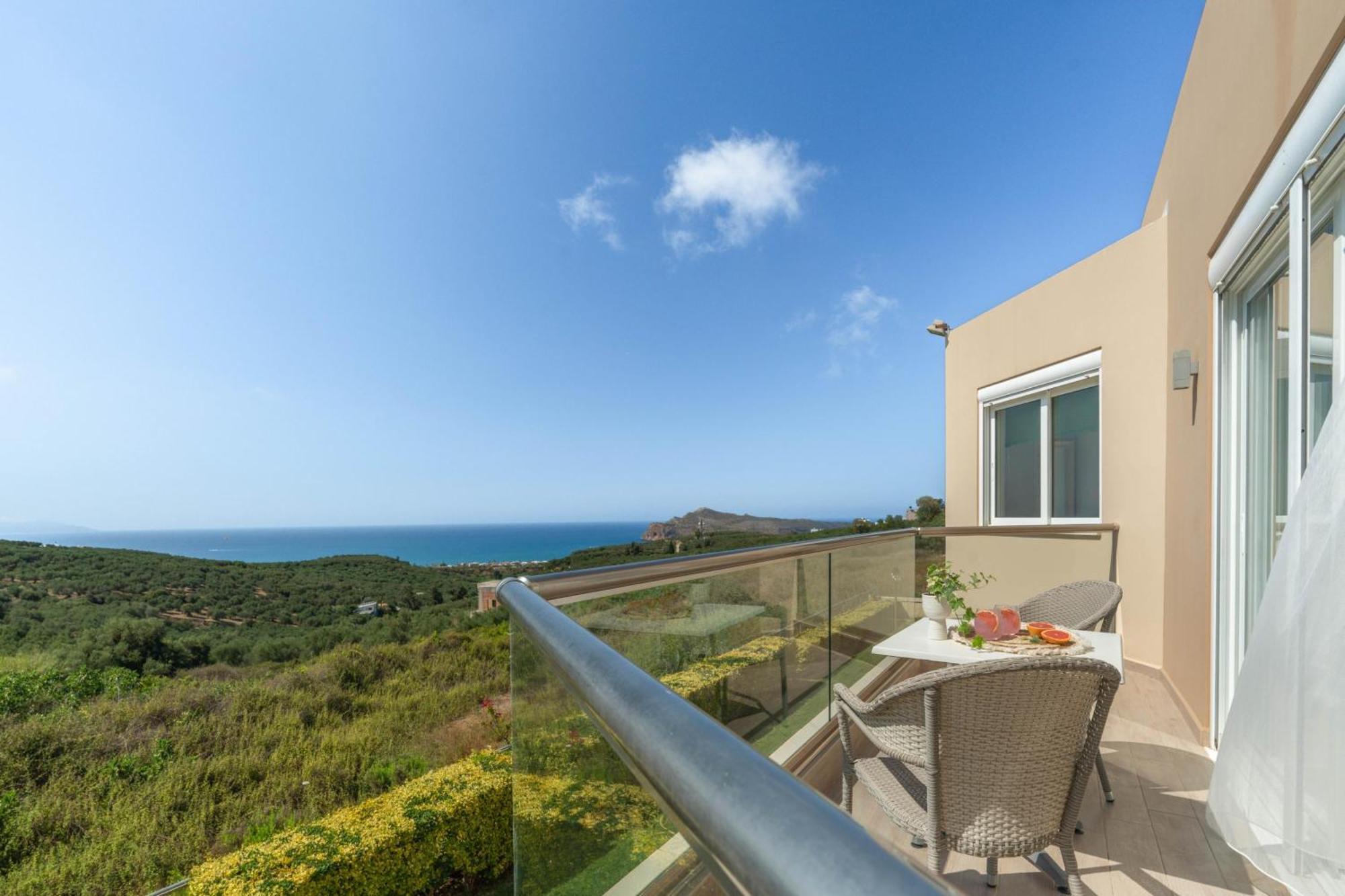 Villa Ariella With Sea View Agia Marina Extérieur photo
