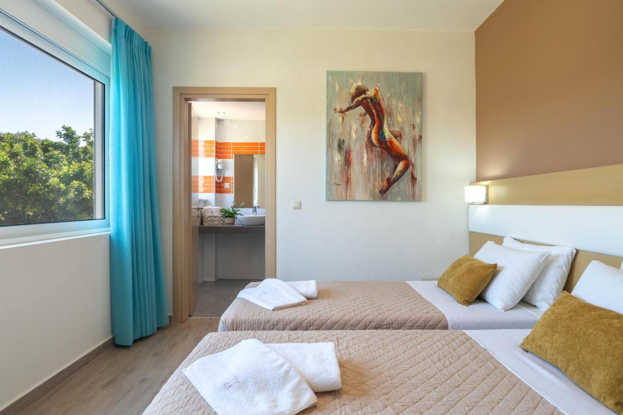 Villa Ariella With Sea View Agia Marina Extérieur photo