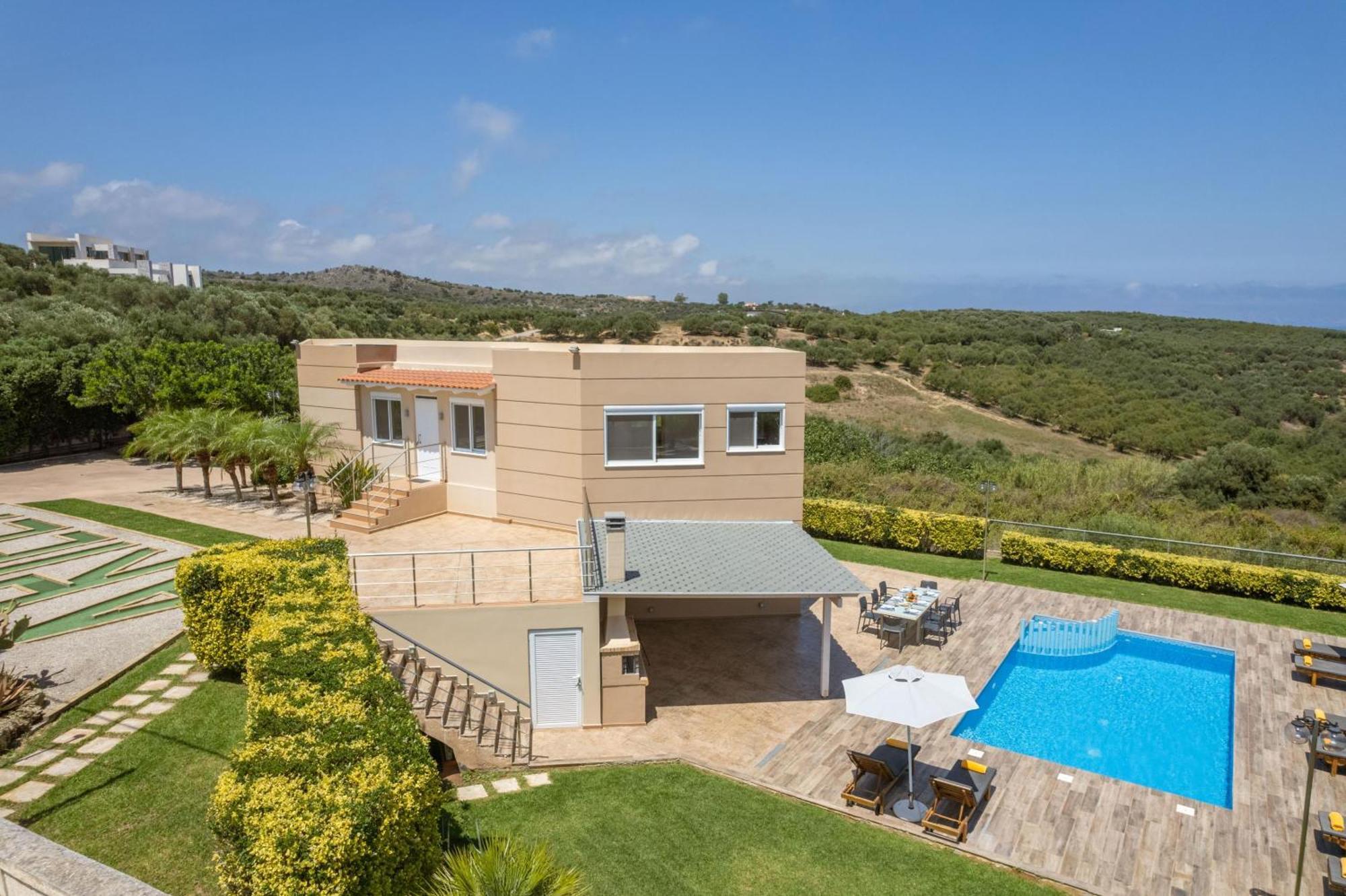 Villa Ariella With Sea View Agia Marina Extérieur photo