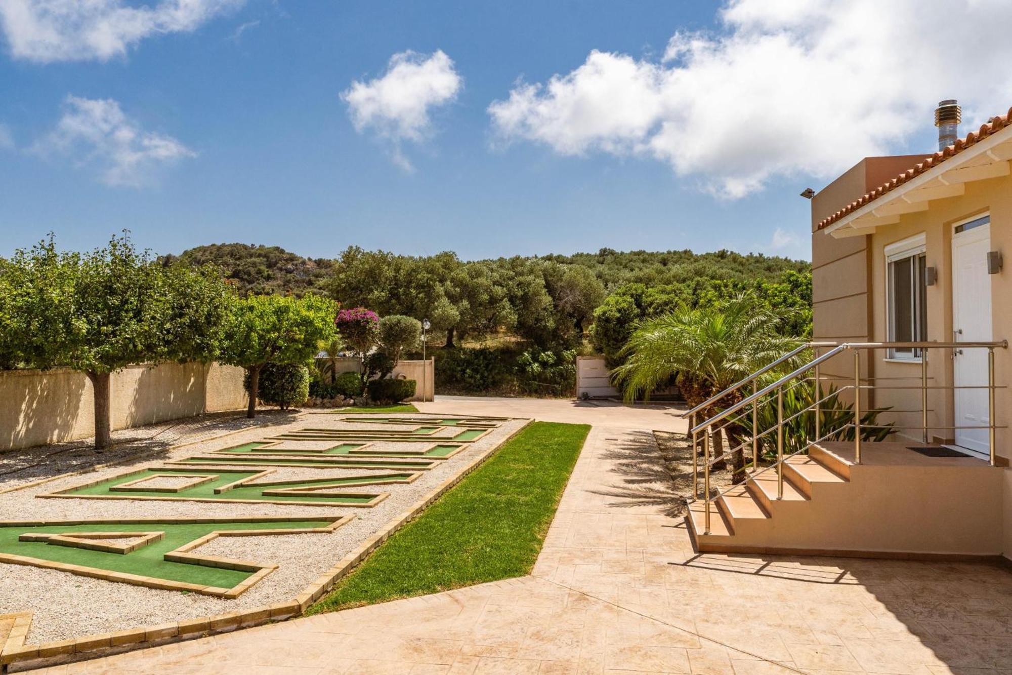 Villa Ariella With Sea View Agia Marina Extérieur photo